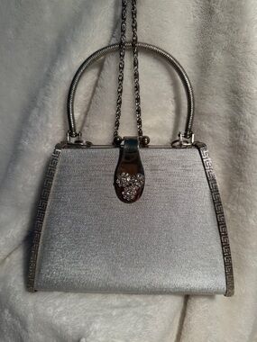 Elegant Silver Evening Top-Handle Bag w/original shoulder strap & sparkle Accent